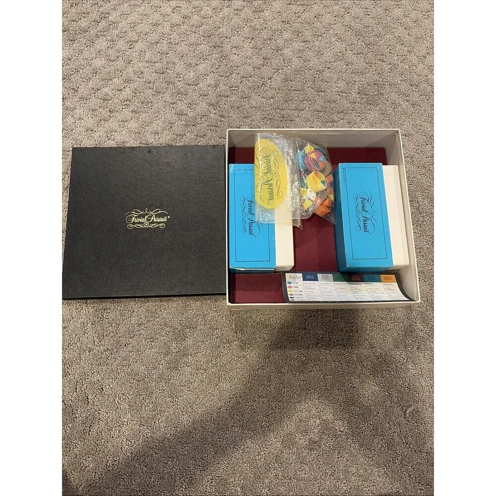 Trivial Pursuit Master Game Genus Edition No. 7 Vintage 1981 - Complete Game